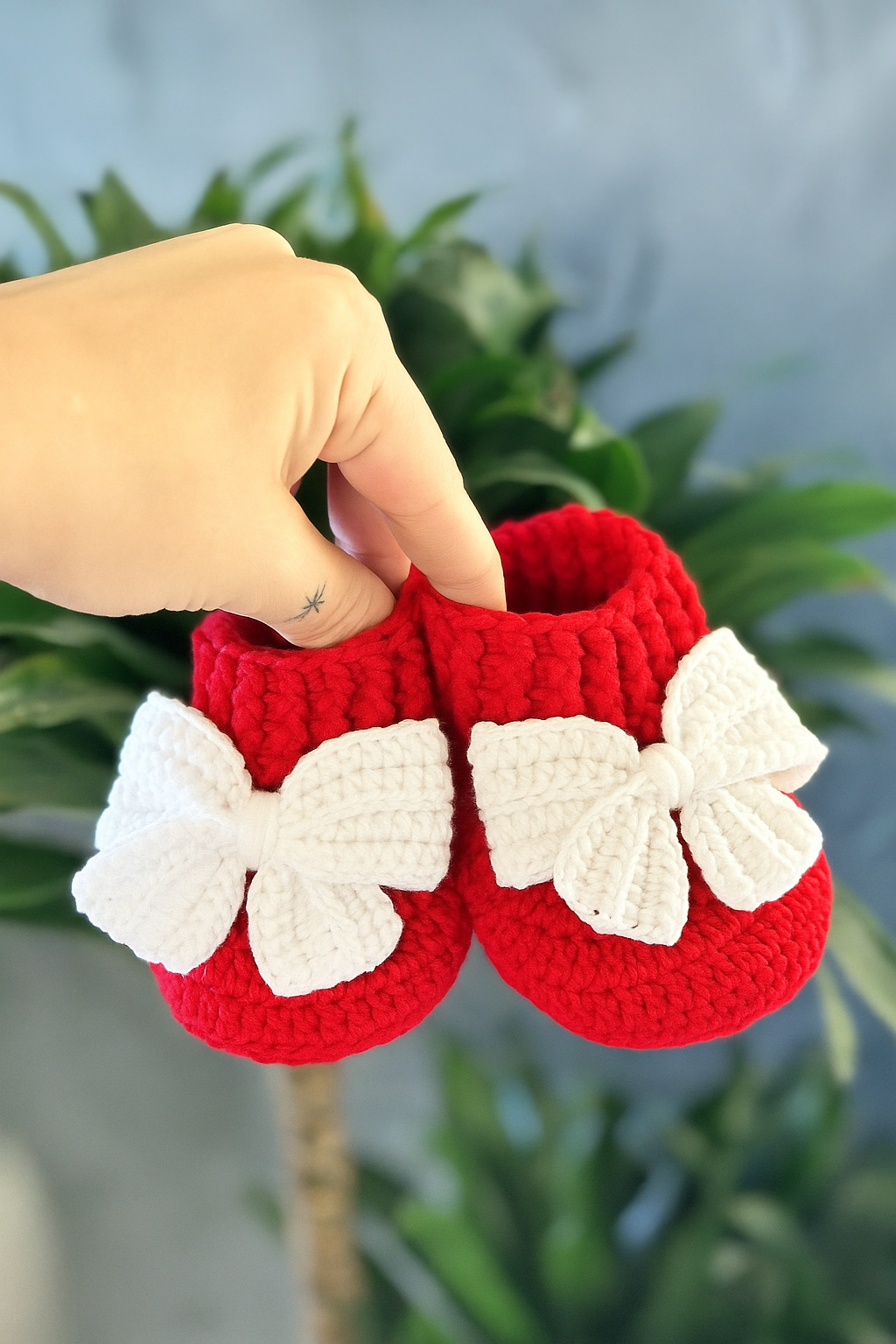 Merino Wool Baby Ribbon Booties